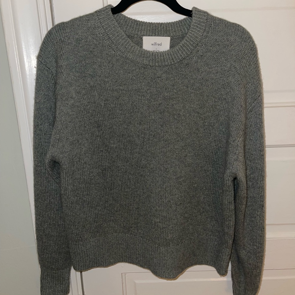 Aritzia MARIA LUXE CASHMERE SWEATER